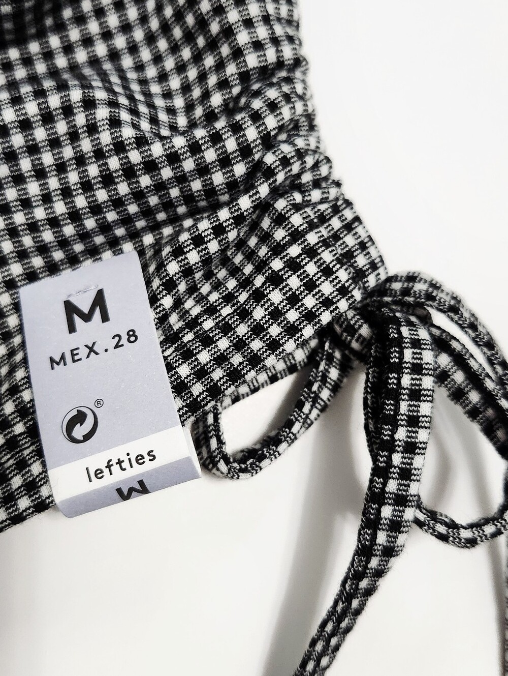 Lefties Black & White Gingham Ruched Tank Top suze M - Picture 11 of 12